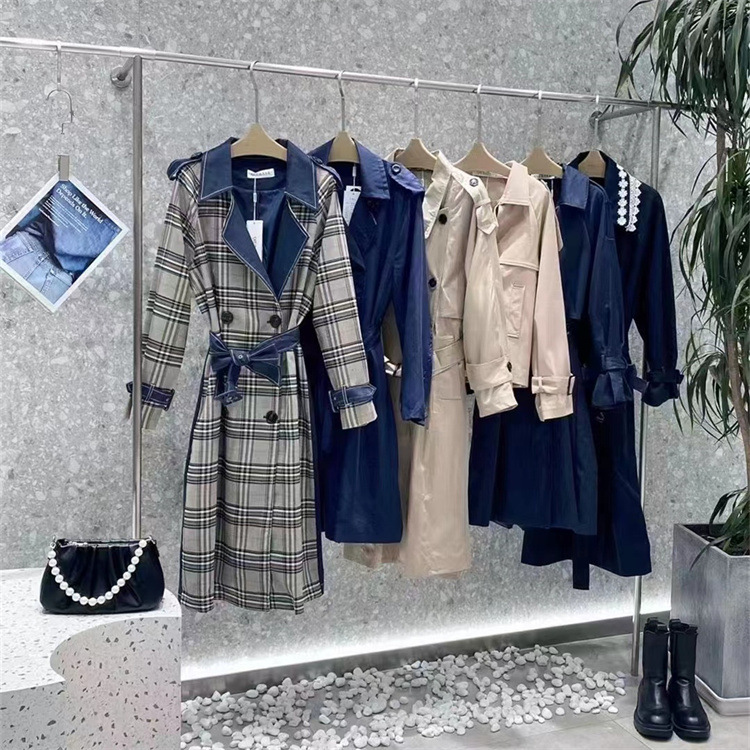 上海一线品牌秋芭莎23秋款风衣广州十三行尾货华丹尼撤柜货源清仓