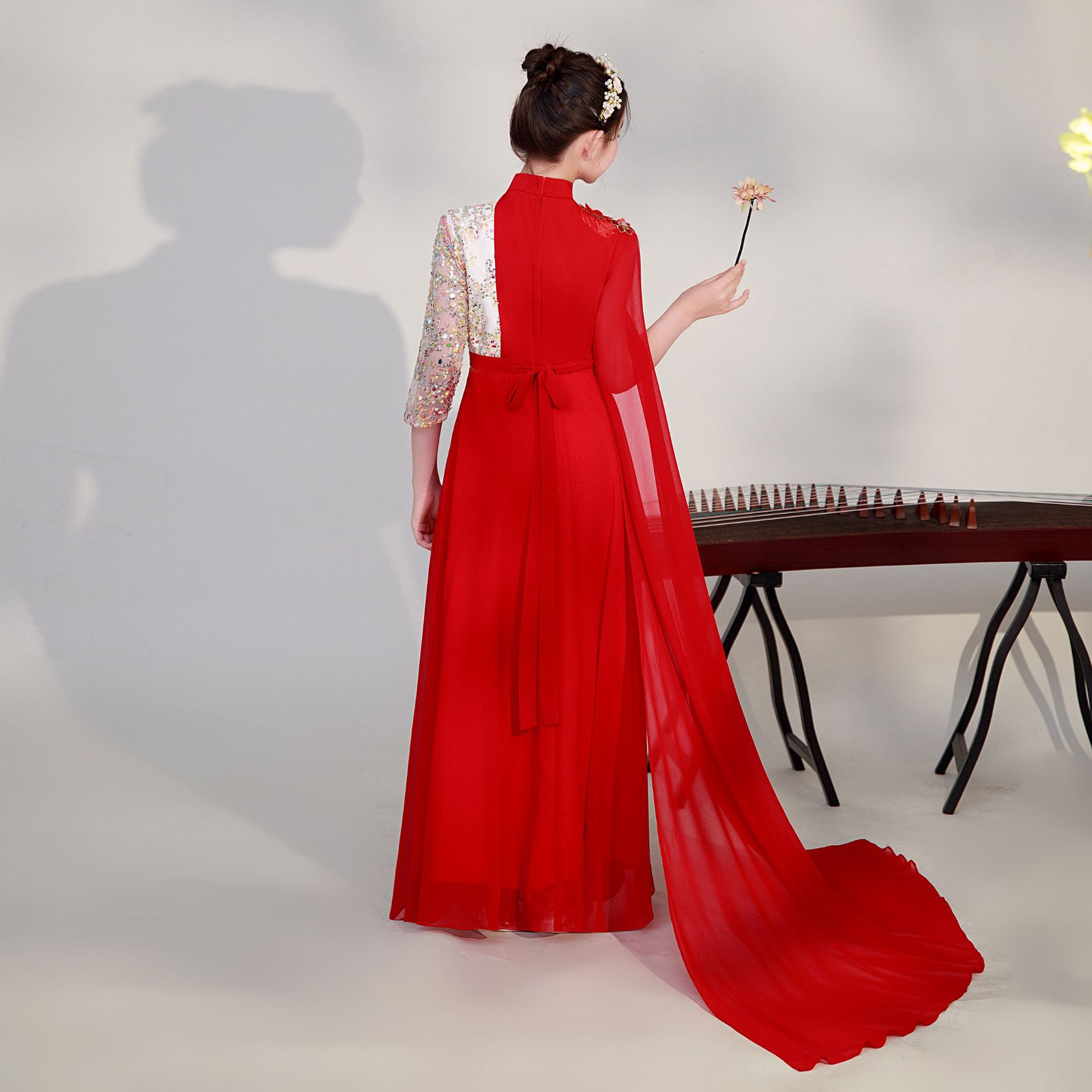 女童弹古筝小提琴演出服酒红色中国风晚礼服民乐演奏大合唱艺高端