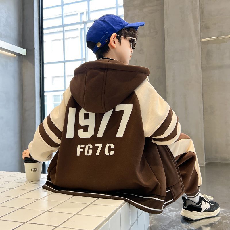 男童秋装套装2023新款春秋季洋气中大儿童时髦男孩运动帅气衣服潮