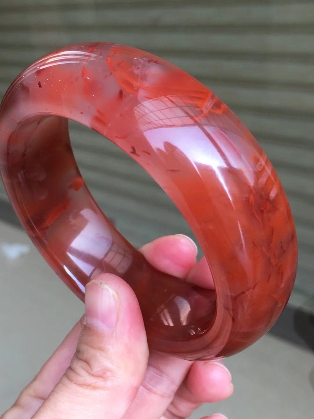 南红玛瑙手镯 女款宽面四川凉山柿子红满色满肉火焰纹手镯-阿里巴巴