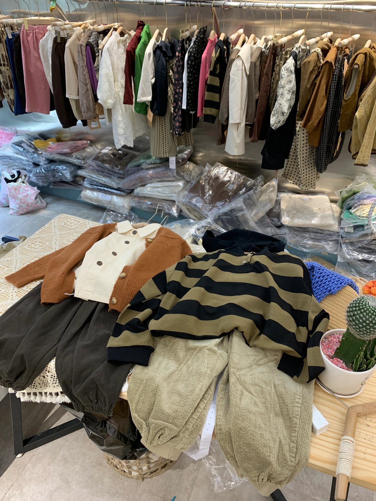 巴拉巴拉 暇步士 春款品牌折扣童装直播货源尾单杂款混批尾货批发