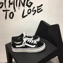 vans范斯官方 黑武士侧边条纹女鞋sk8-hi高帮板鞋运动