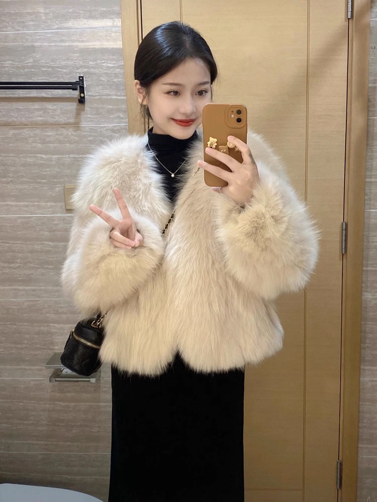 冬季仿狐狸毛皮草外套女短款小个子高级感名媛皮毛一体毛茸茸上衣