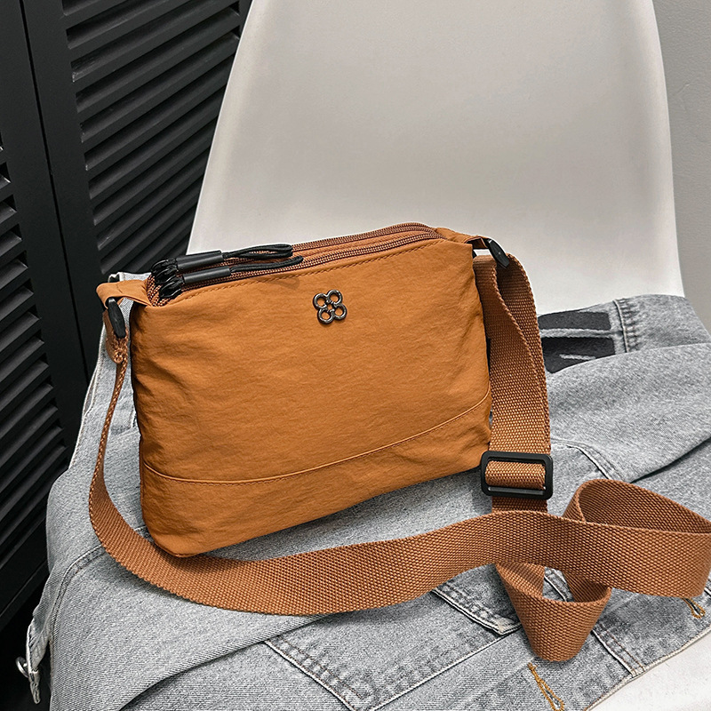 跨境斜挎包女牛津布女士单肩包2014新款休闲时尚尼龙包帆布妈妈包