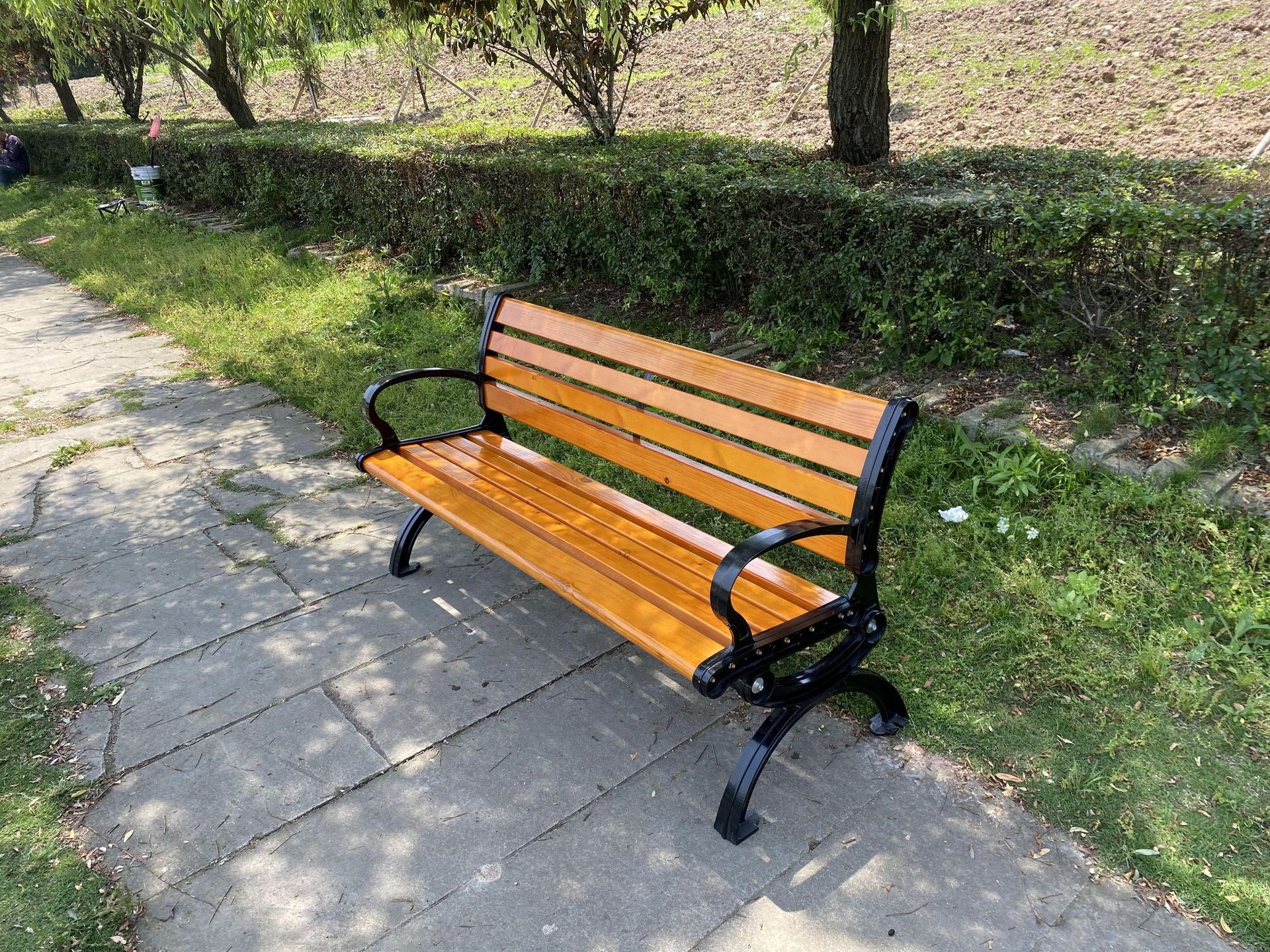 学校课桌椅双人课桌椅图片