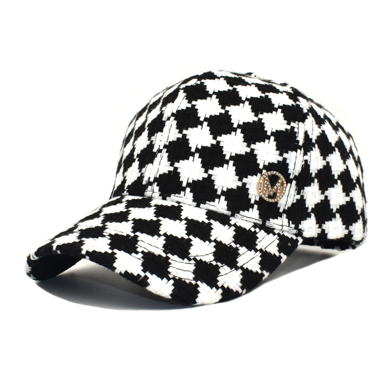 Korean Style Ins Black and White Plaid Spot Drill M Standard Baseball Cap Women's Autumn and Winter Fashion All-Matching Sunshade Casual Peaked Cap