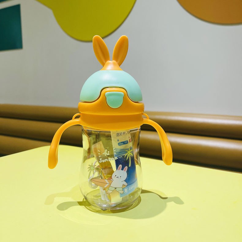 Factory Wholesale Children's Straw Cup Pc Plastic Water Cup Kindergarten Baby Drinking Water with Handle Baby Drink Learning Cup