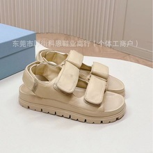 P家新款真皮厚底魔术贴凉鞋女夏季一字压线宽边百搭休闲平底鞋潮