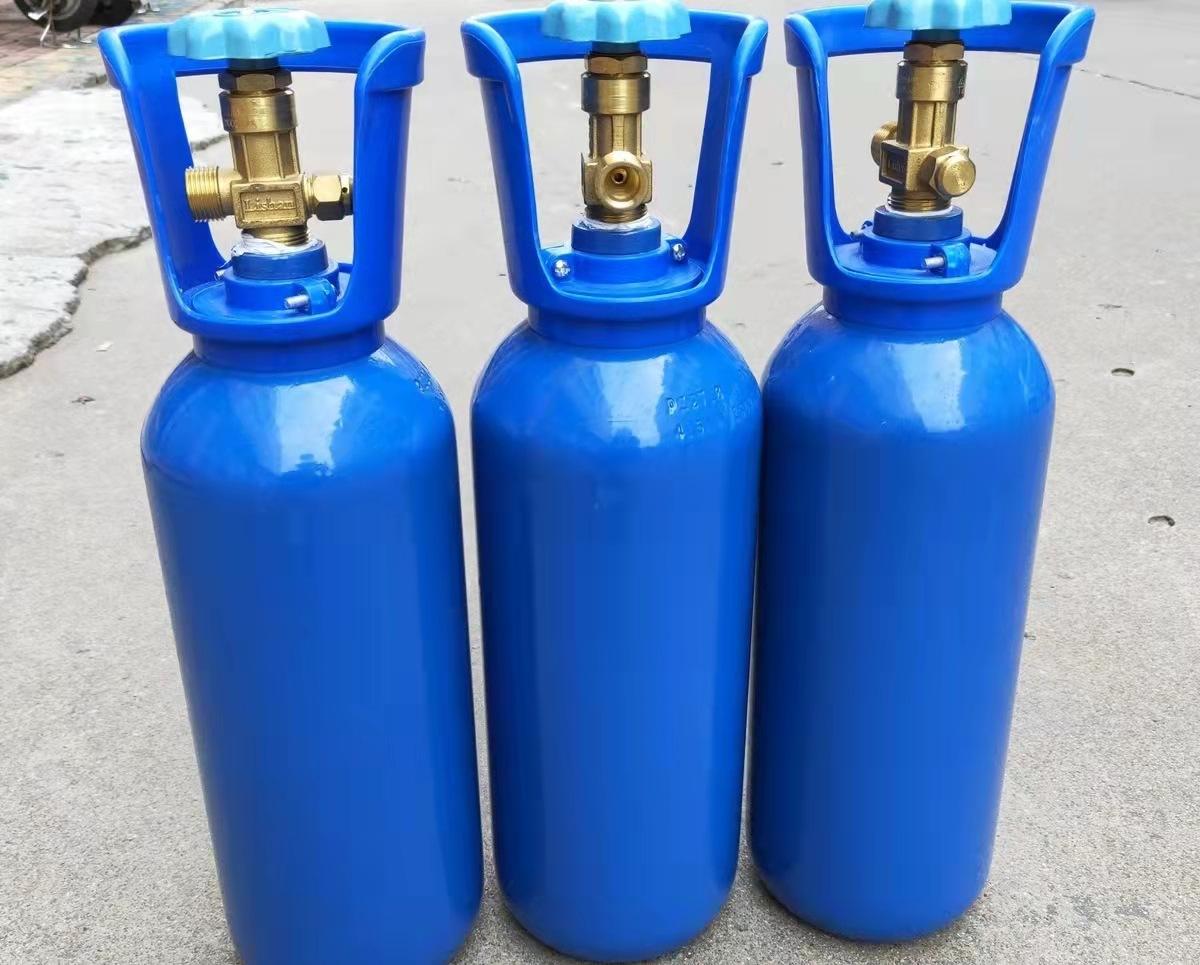厂家供应氧气瓶4l 氧气罐 二氧化碳钢瓶 国标阀门带提手 方便携带