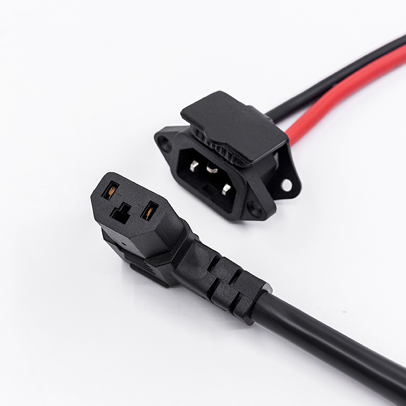 公母头大电流电动车锂蓄电池充电品字头带盖直弯头品字尾电源插头