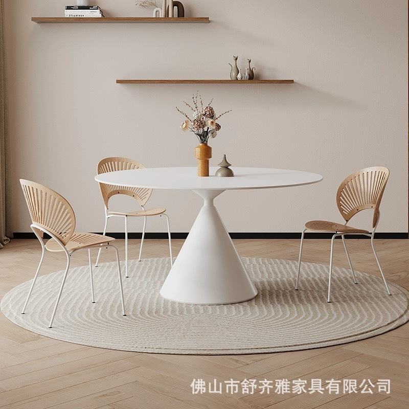 现代奶油风岩板餐桌 家用小户型圆形纯白饭桌 简约网红华尔兹圆桌