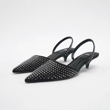 ZAR@A2022秋季新品 女鞋 黑色铆钉饰高跟露跟低跟时装鞋