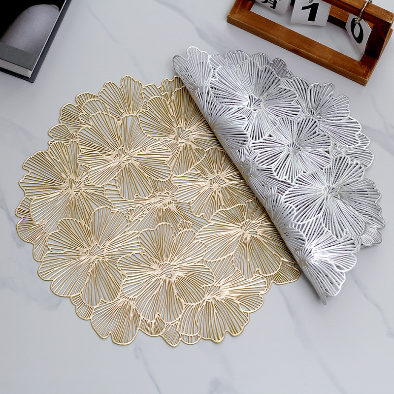 新款跨境北欧轻奢烫金家用隔热杯垫桌垫装饰垫pvc镂空花朵西餐垫