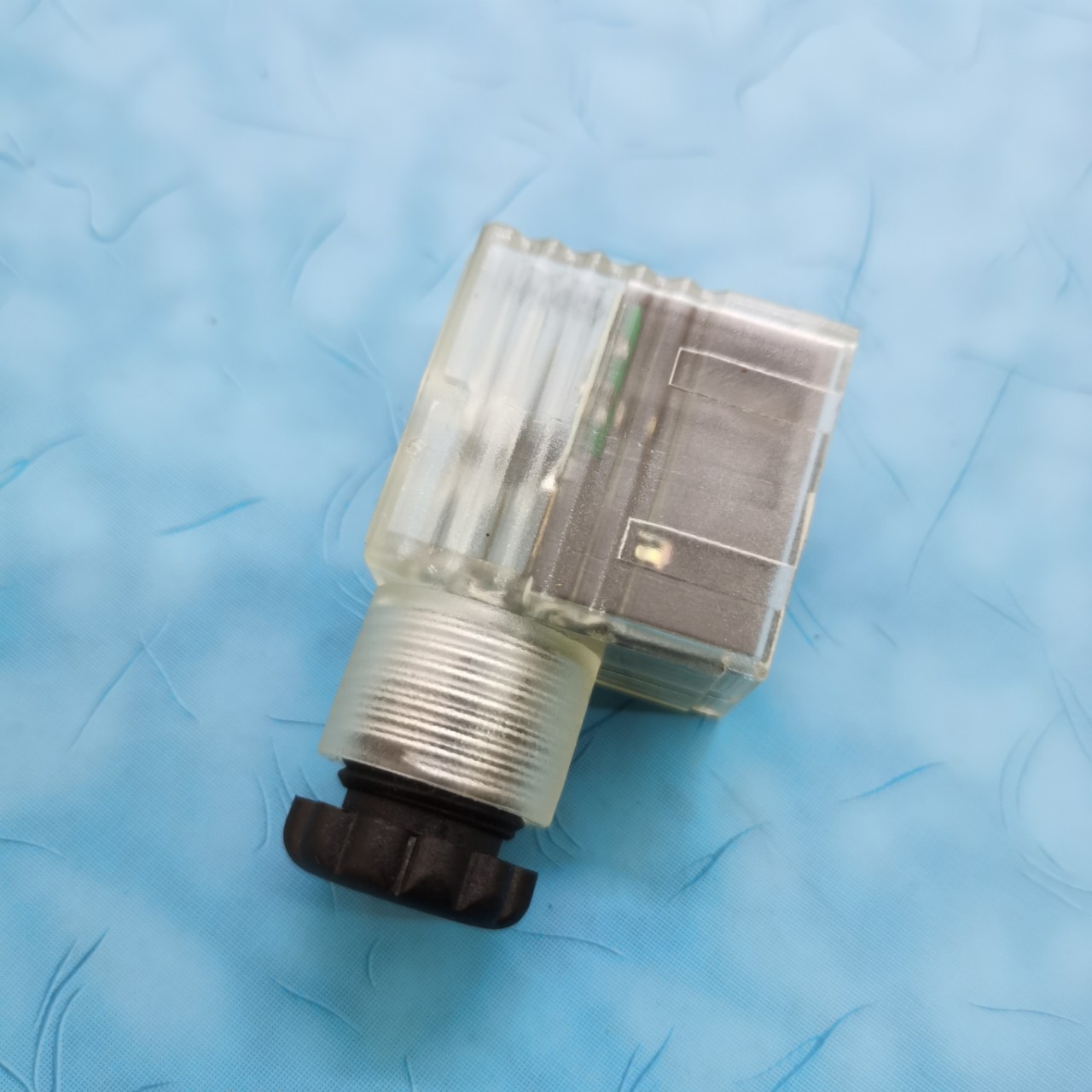 厂家直销美国意大利品牌htp铁路车厢控制系统电磁阀插头m1ts2l01