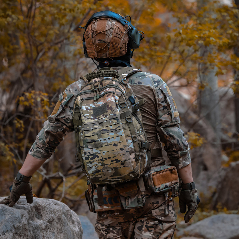 Tactical Backpack Multi-Functional Army Fan Backpack Waterproof Camouflage Commuter Bag Outdoor Tactics Camouflage Backpack