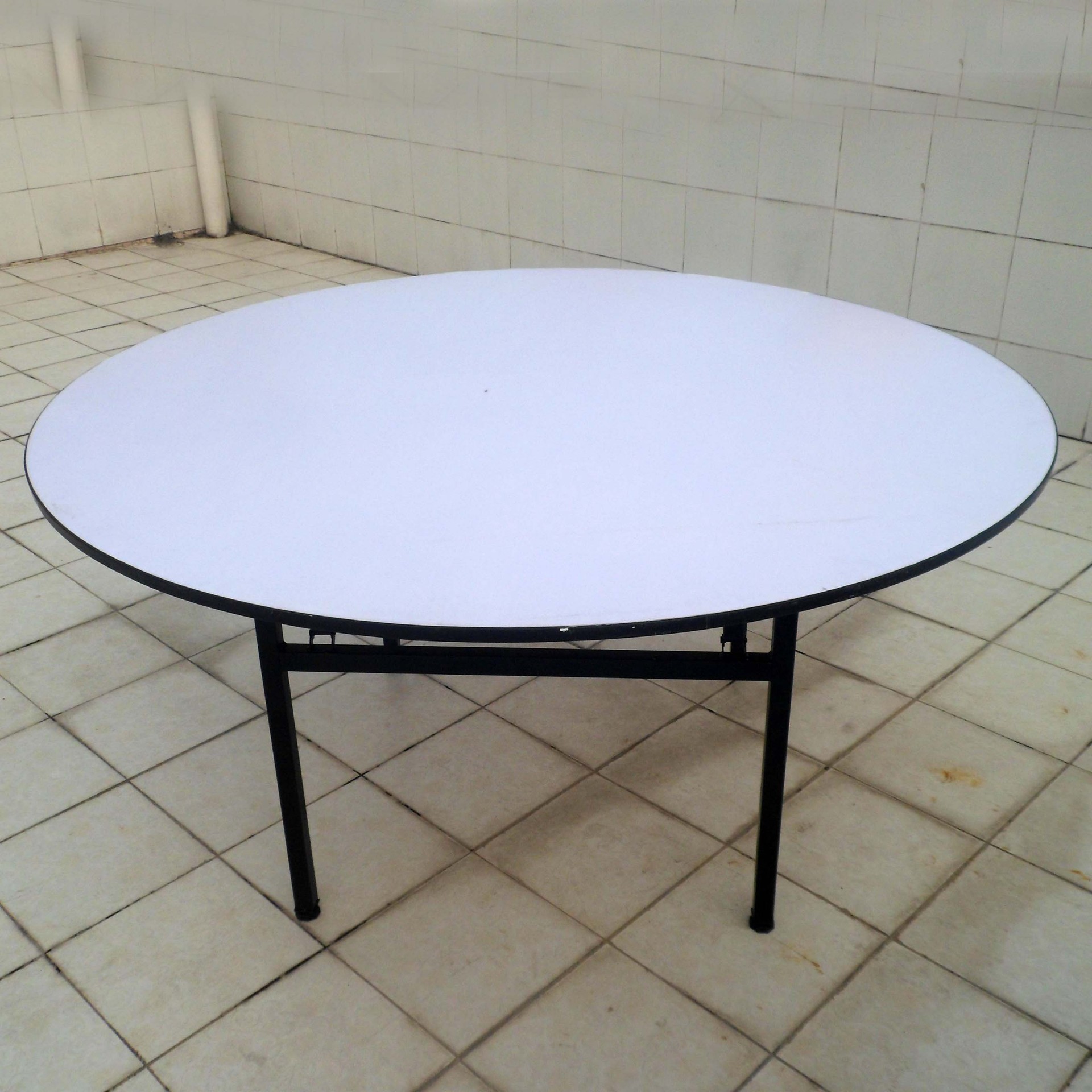 酒店圆桌婚庆宴会桌折叠餐桌椅组合大排档饭店桌pvc台面厂家直销