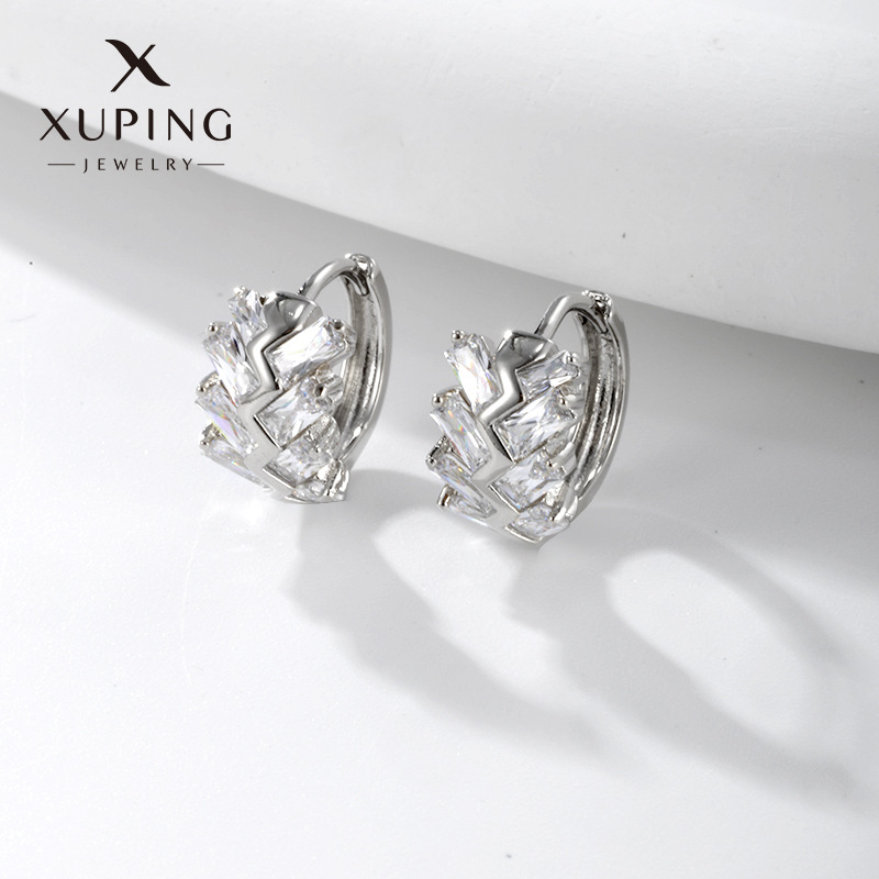 xuping jewelry european and american fashion cool leaves fine zircon-embedded earrings female korean elegant earrings metal earrings