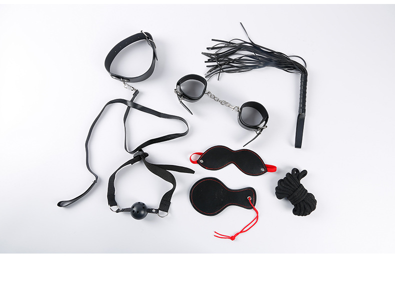 sm捆绑套装 口球手铐眼罩情趣皮鞭捆绑情趣游戏玩具 夫妻情趣道具