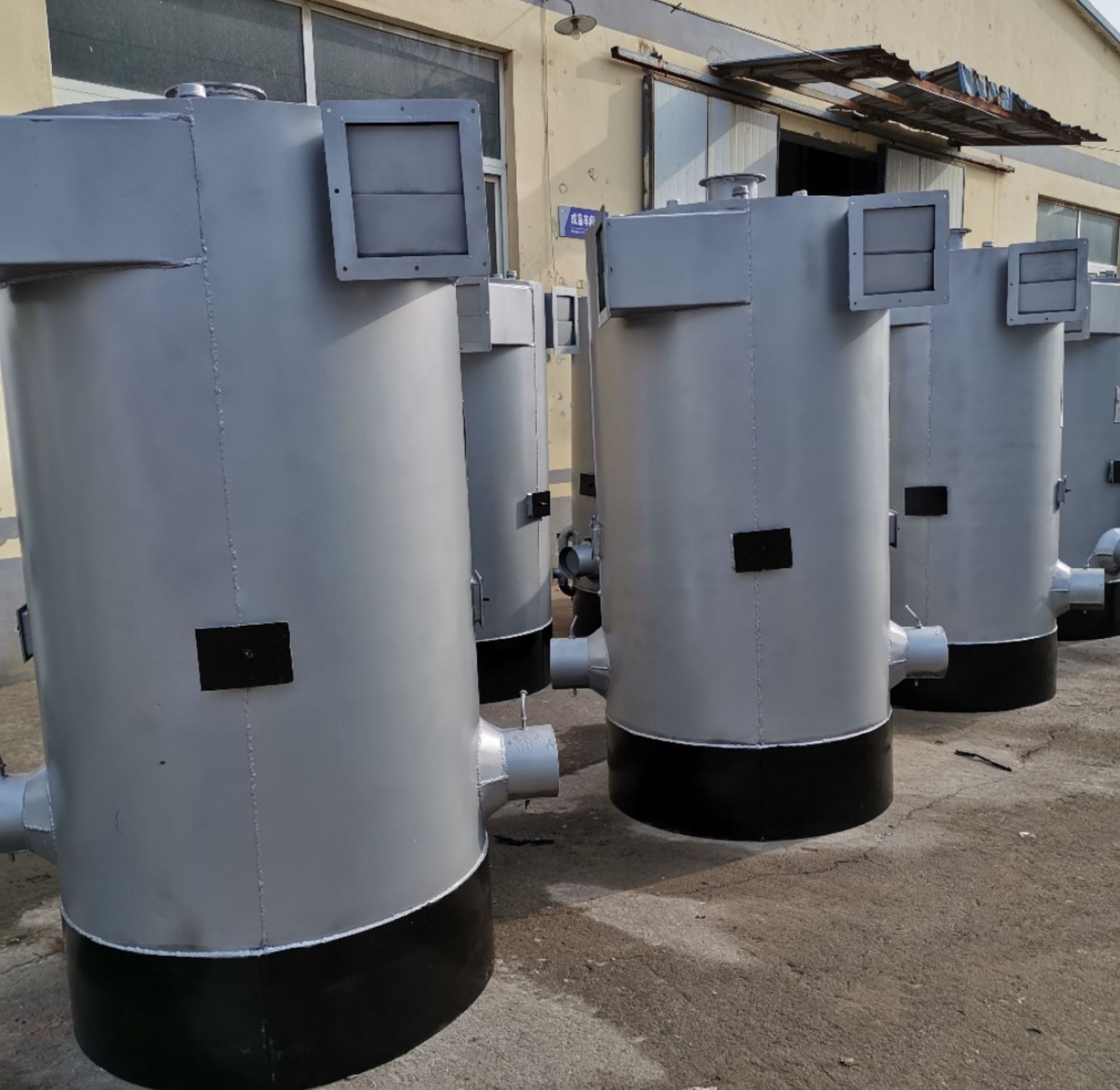 山东鲁丰生产批发养殖热风炉 燃煤生物质大棚花卉取暖炉 恒温运行