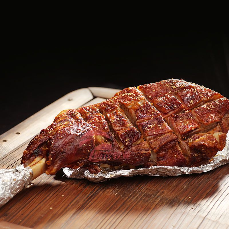 羊腿内蒙古现烤羊腿羊肉新鲜特产炭火烤羊排烧烤大顺丰包邮送蘸料