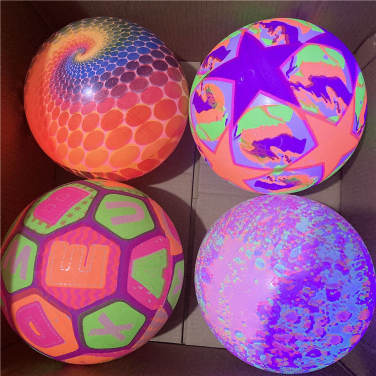 发光弹力球新款闪光足球篮球拍拍健身甩甩充气荧光球儿童玩具地摊