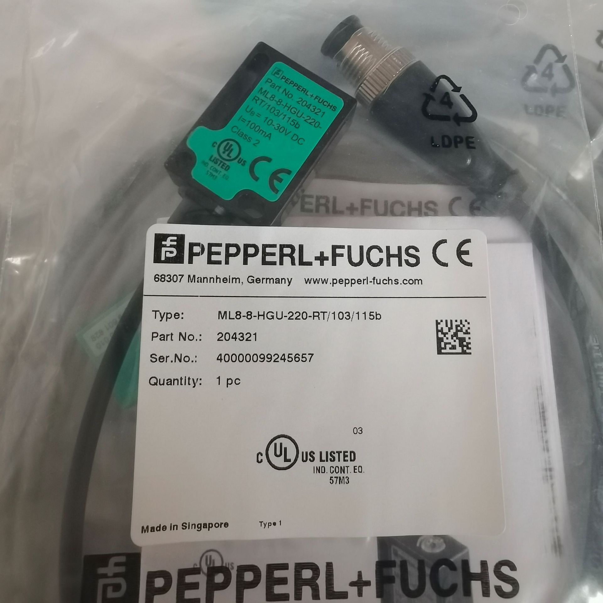 倍加福pepperl fuchs)漫反射型光电开关ml100-8-1000-rt/103/115b