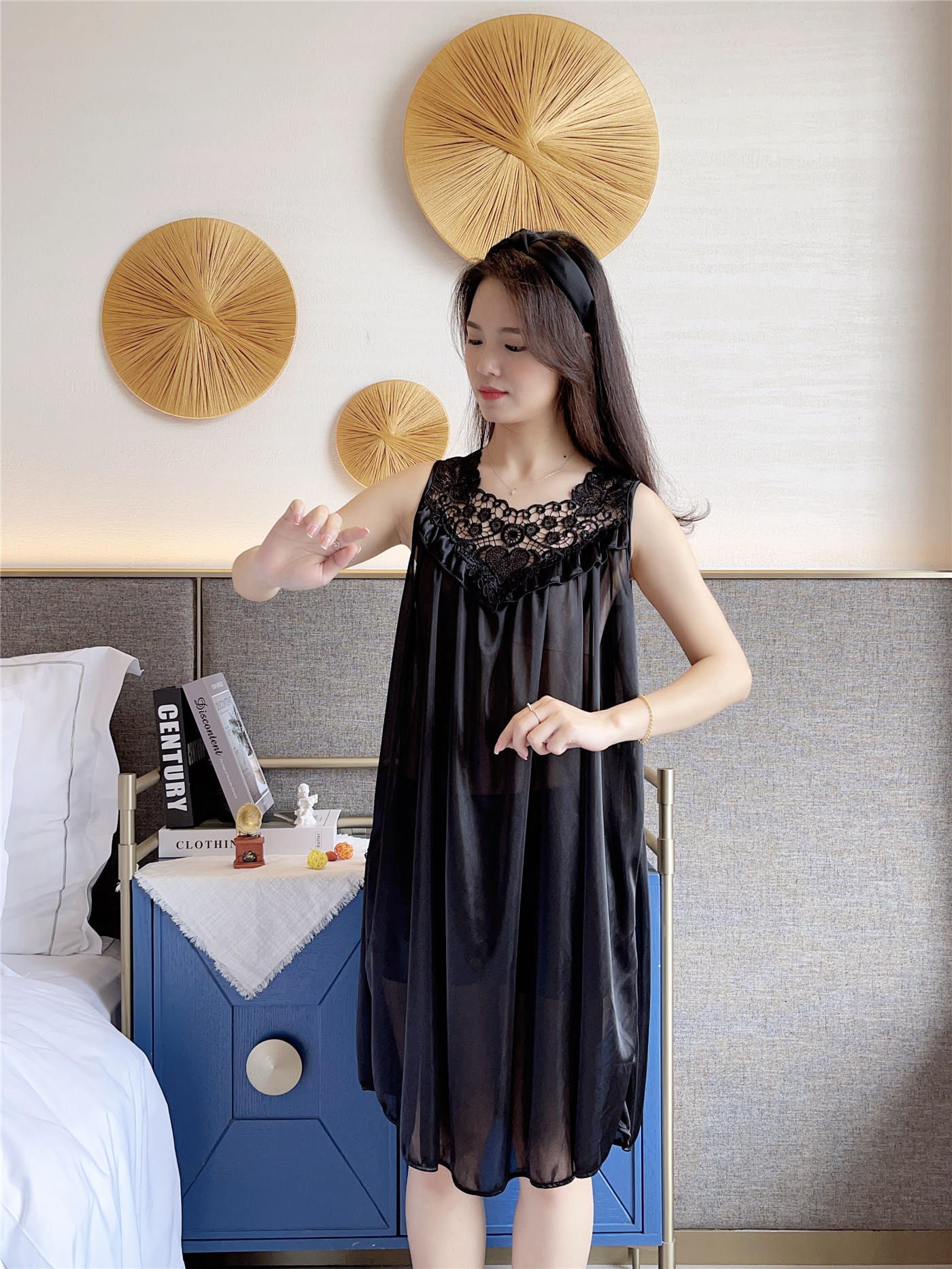 冰丝睡裙女蕾丝真丝睡衣夏丝绸性感吊带裙薄大码家居服