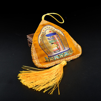 藏式车载香包香袋汽车挂件藏香香囊车内车挂可爱香包