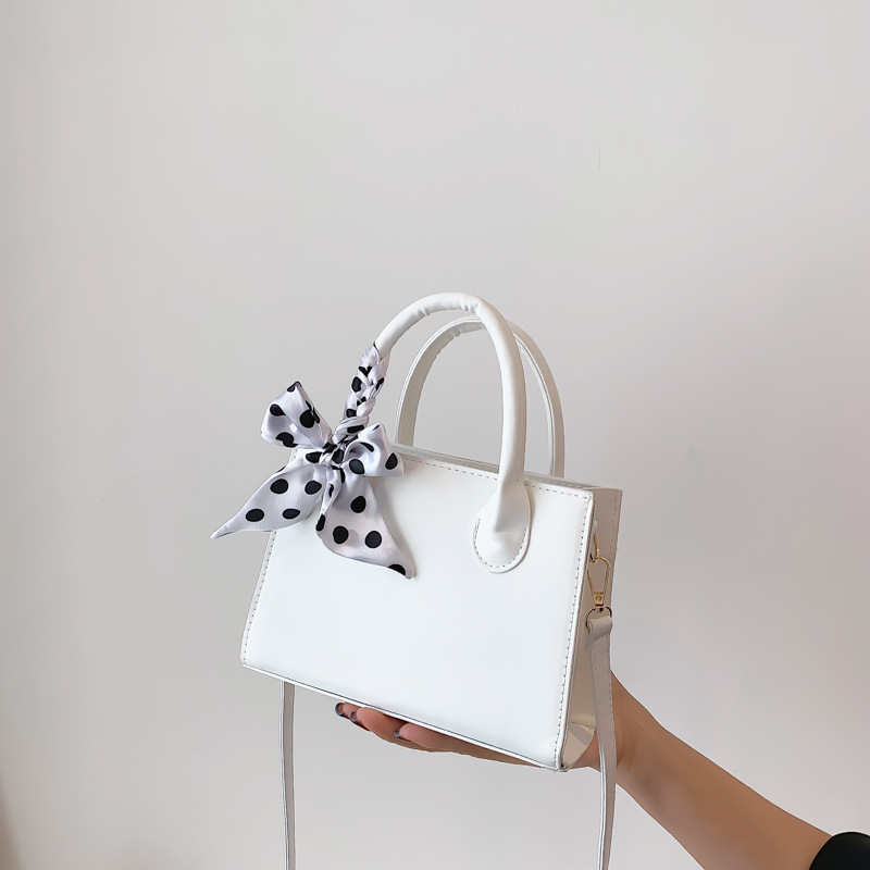 2022 New Fashion Bags Female Online Influencer Simple Women's Bag Retro Shoulder Bag Silk Scarf Solid Color Portable Messenger Bag