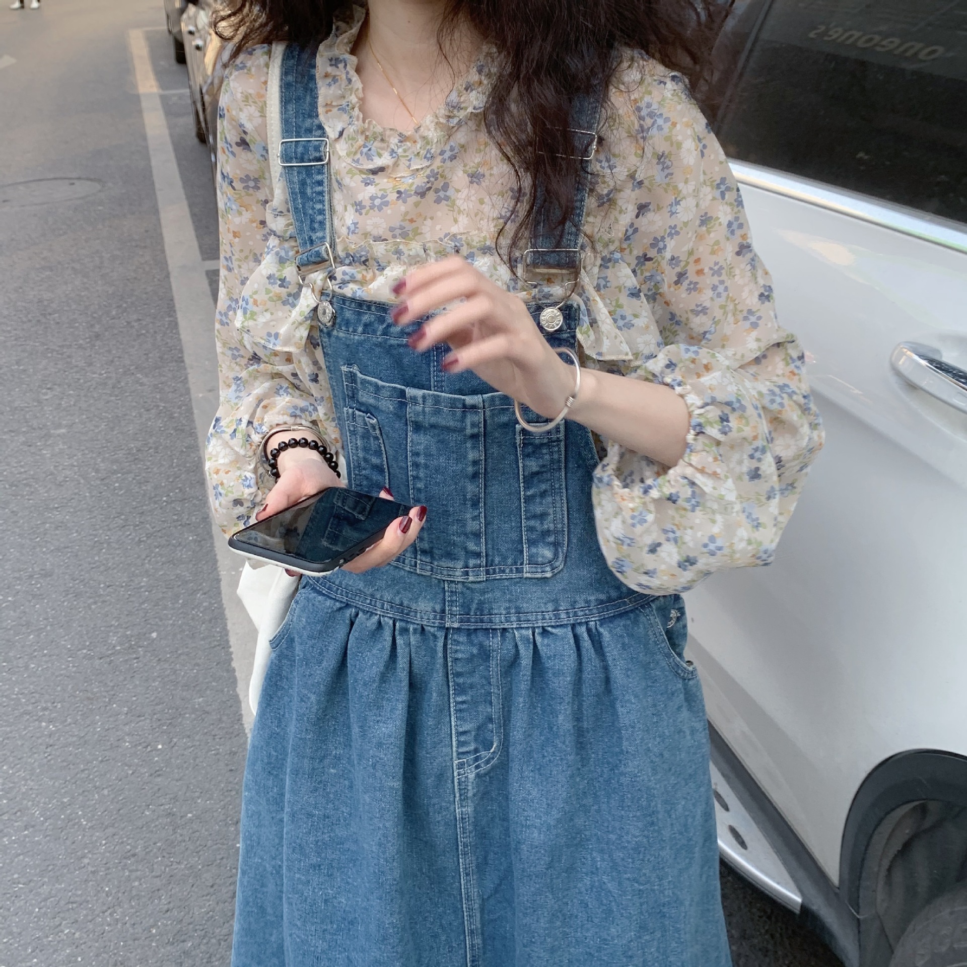 2021春夏新款减龄牛仔背带裙蓬蓬裙女复古高腰洋气中长款连衣裙