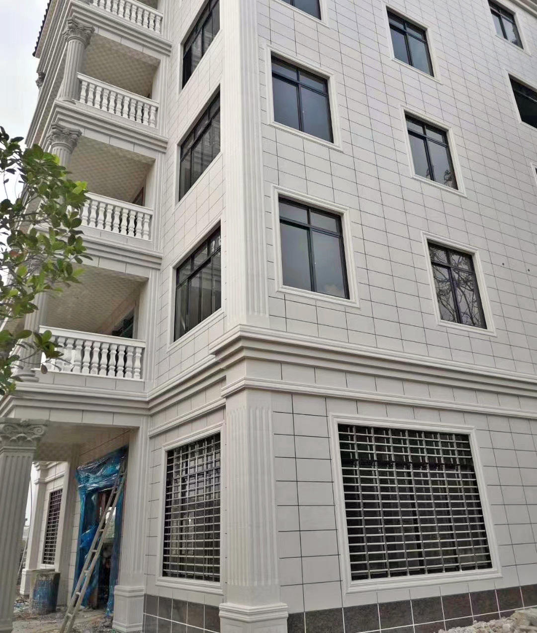 别墅外墙砖薄板300*600麻面荔枝面自建房农村庭院瓷砖抗冻