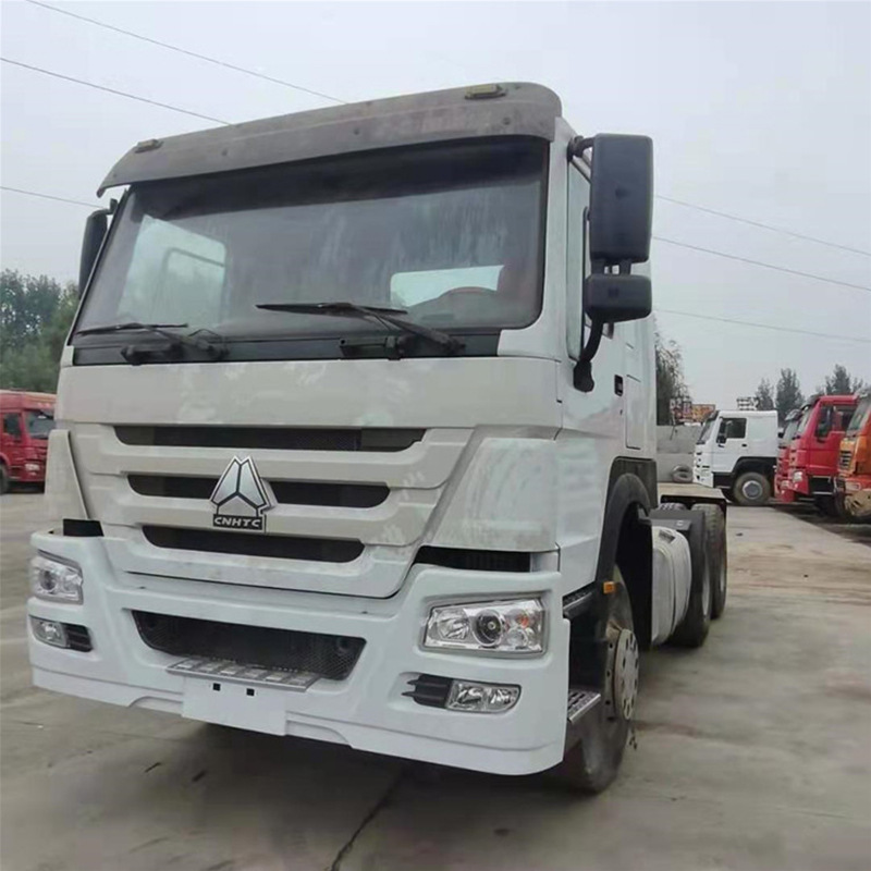 出口二手豪沃牵引车头 货运车头 371马力港口运输车头6*4燃油车头