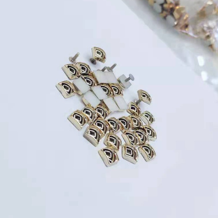 厂家供应 8mm塑料平面四方形铆钉菠萝钉 鞋子箱包服装装饰配件