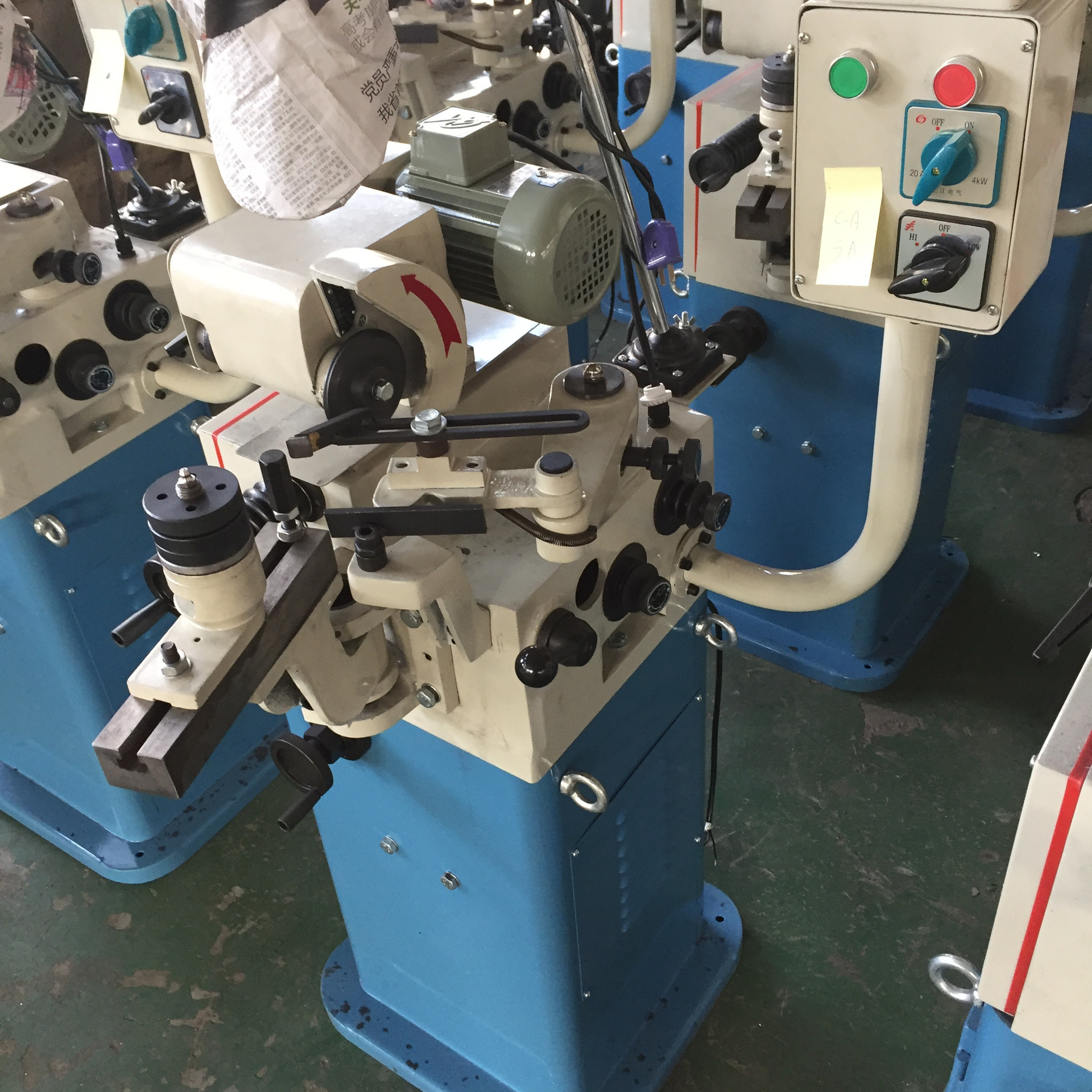 高速钢锯片磨齿机 锯片开齿机 圆锯片磨刀机 锯片修齿翻新机