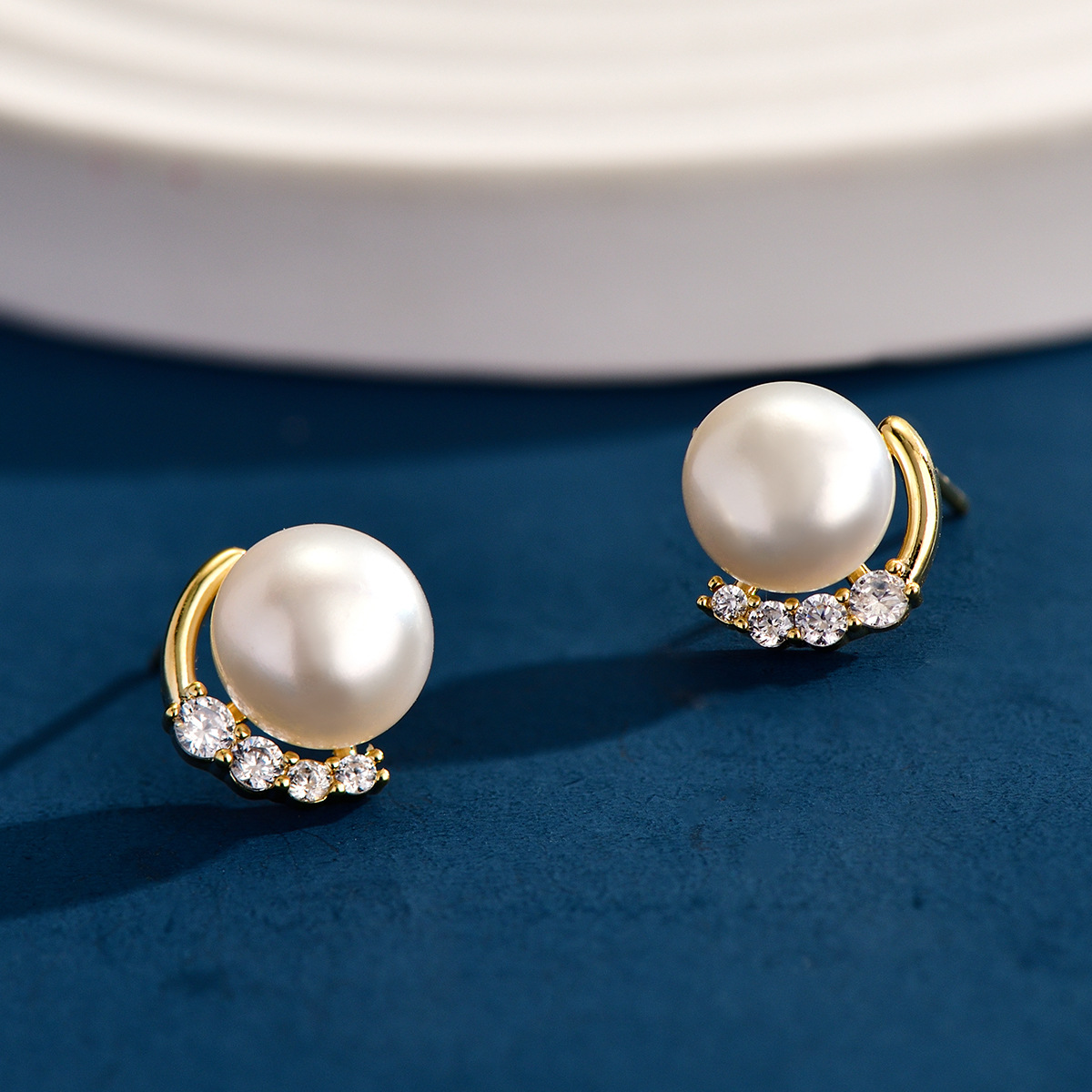 高质量半圆耳环批发时尚百搭精致天然淡水珍珠纯银针耳钉耳饰品