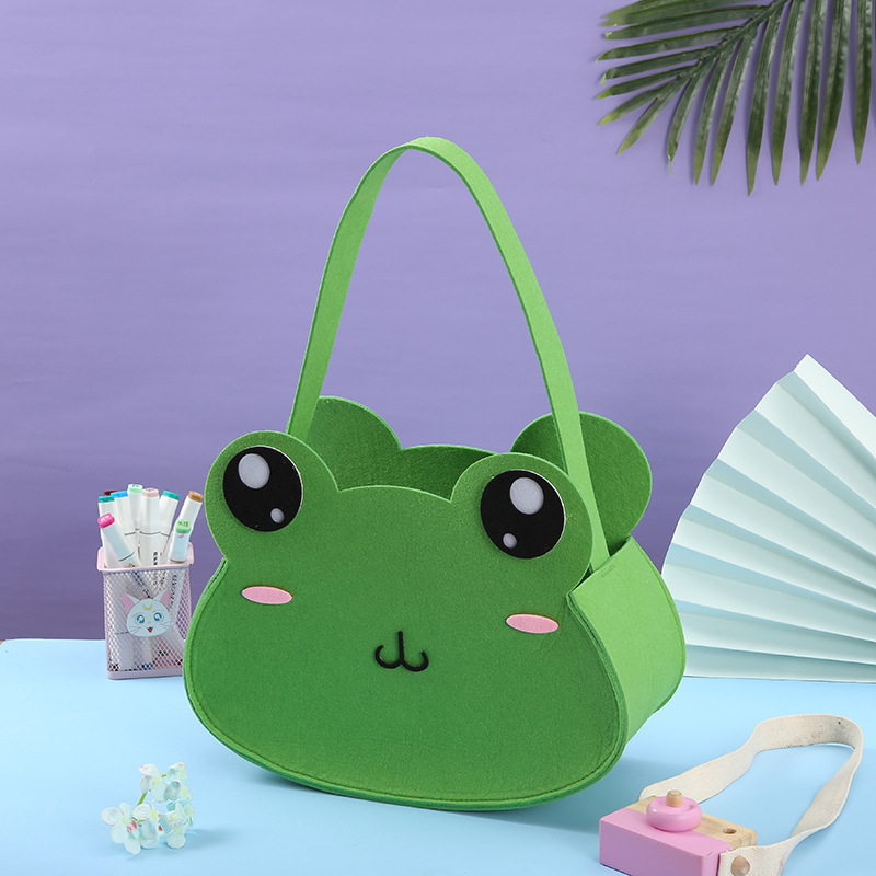 Factory Direct Supply Creative Children's Cartoon Fashion Frog Handbag Halloween Candy Bag Gift