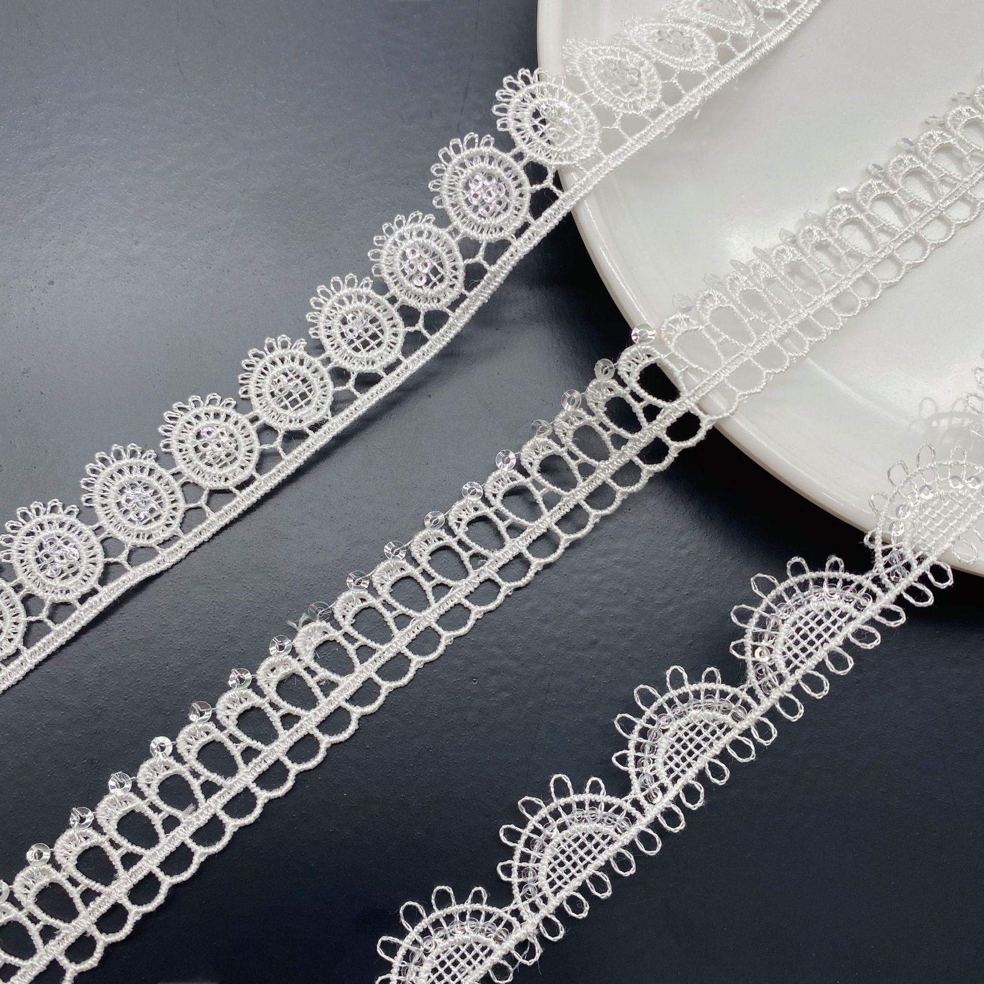洛丽塔蕾丝花边 连衣裙女装配饰裙边辅料单边波浪镂空 珠片花边