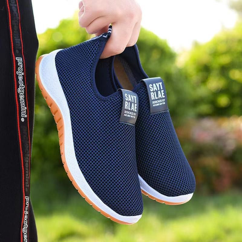 One Piece Dropshipping Summer Men's Mesh Shoes Breathable Lightweight Men's Sneakers Soft Bottom Slip-on Men's Casual Shoes