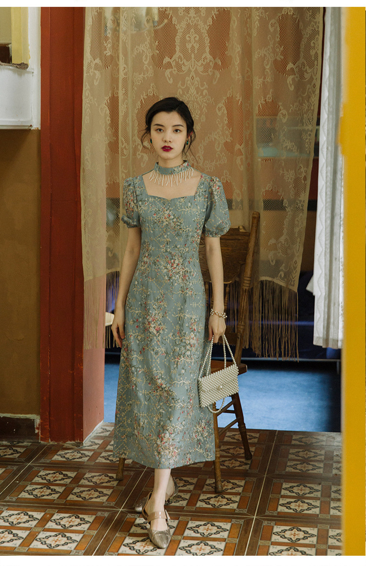 夏法式宫廷复古流苏刺绣方领旗袍改良版连衣裙年轻款少女日常可穿