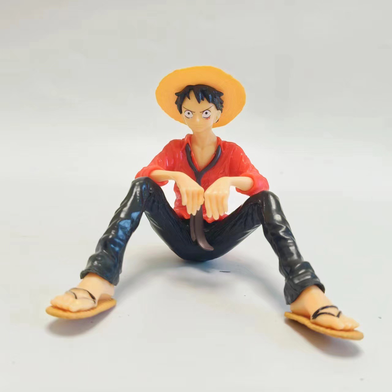 海贼王 红衣坐姿路飞 汽车车载中控台摆件网红动漫手办模型玩具品