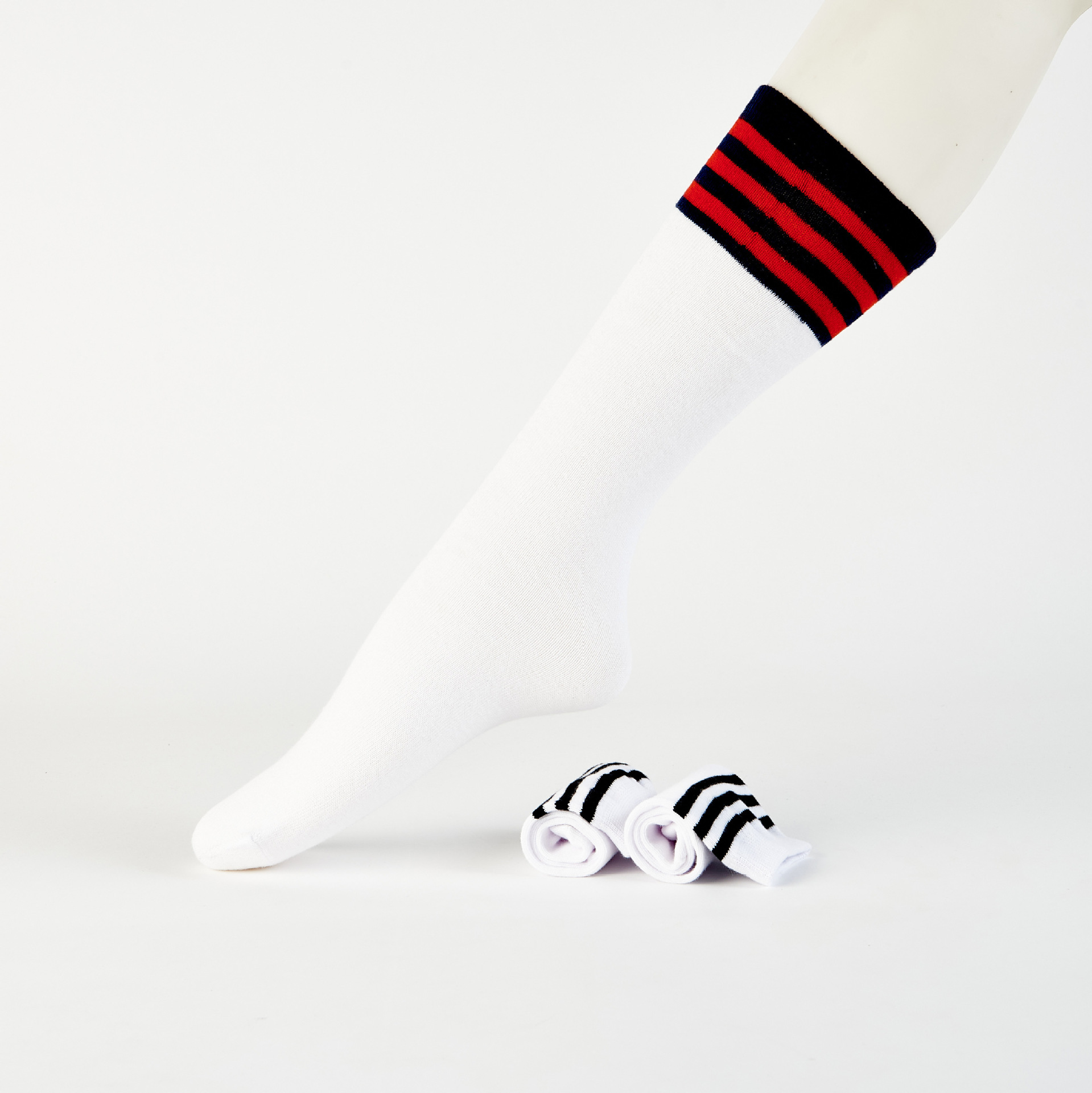学生袜中长筒三条杠儿童白袜学校统一配礼服校服足球幼儿院表演袜