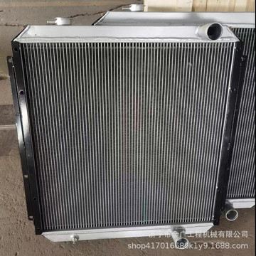 装载机水箱散 clg862装载机水箱散热器 液压油散热器-阿里巴巴