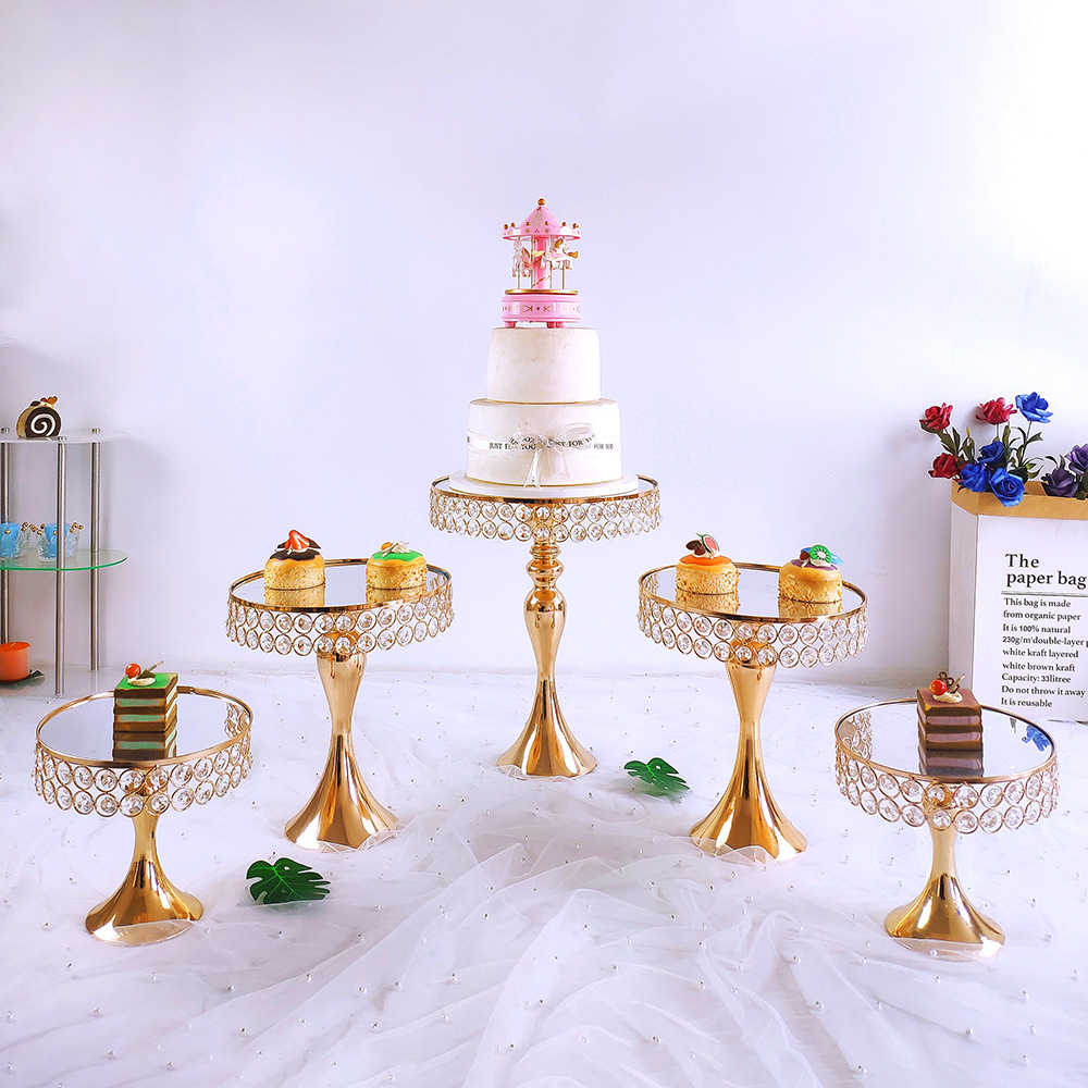 Hot Selling European Wedding Cake Props Iron Cake Stand Home Decoration Birthday Party Crystal Tray Fruit Plate
