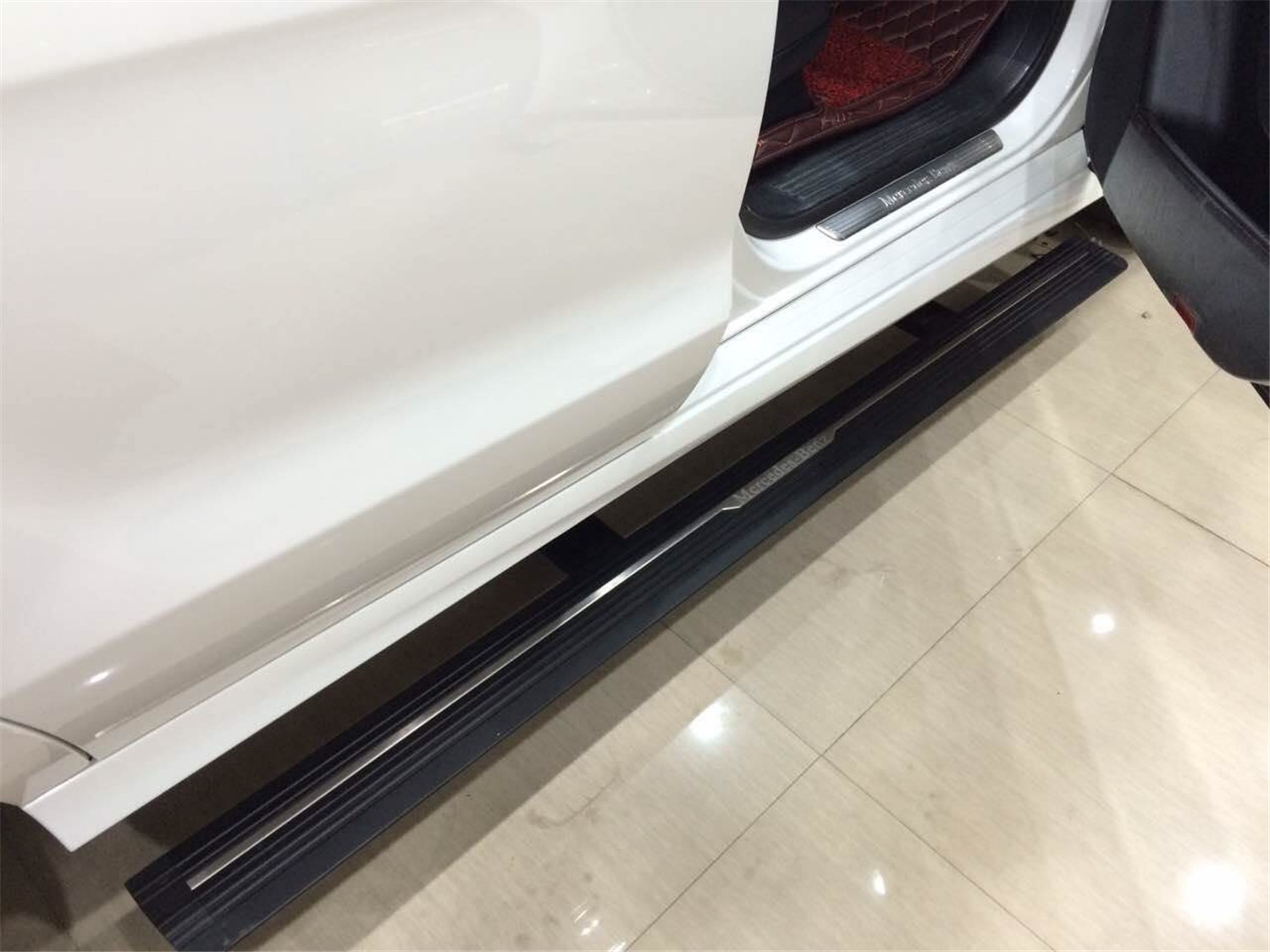 适用于奔驰ml400电动踏板自动伸缩外侧脚踏上车改装饰配件原厂