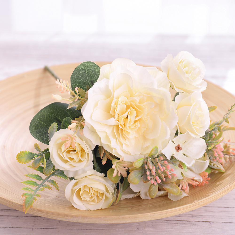 新款仿真花绣球山茶花新娘手捧花玫瑰花婚庆装饰家居摄影道具假花