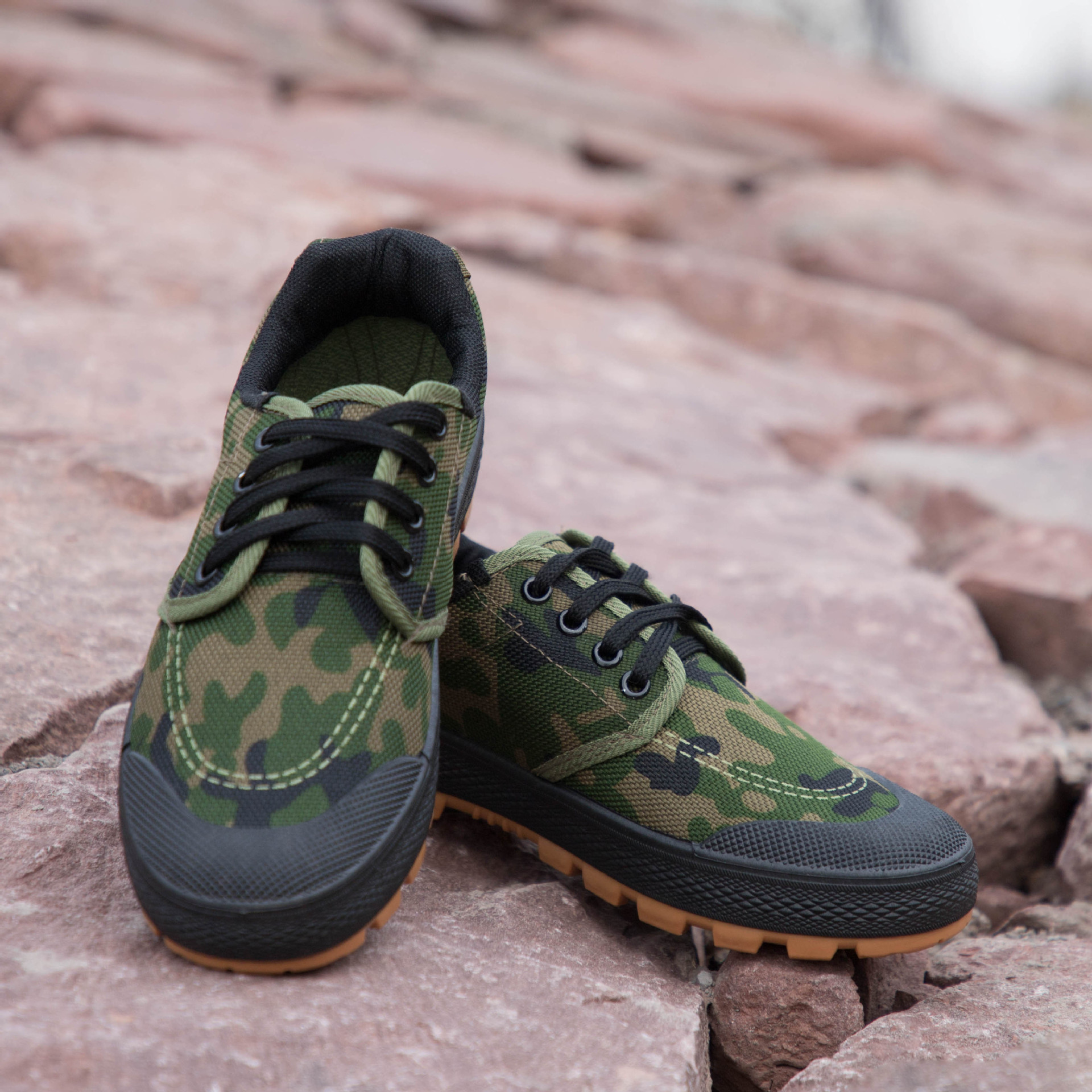 牛筋底运动鞋男冬