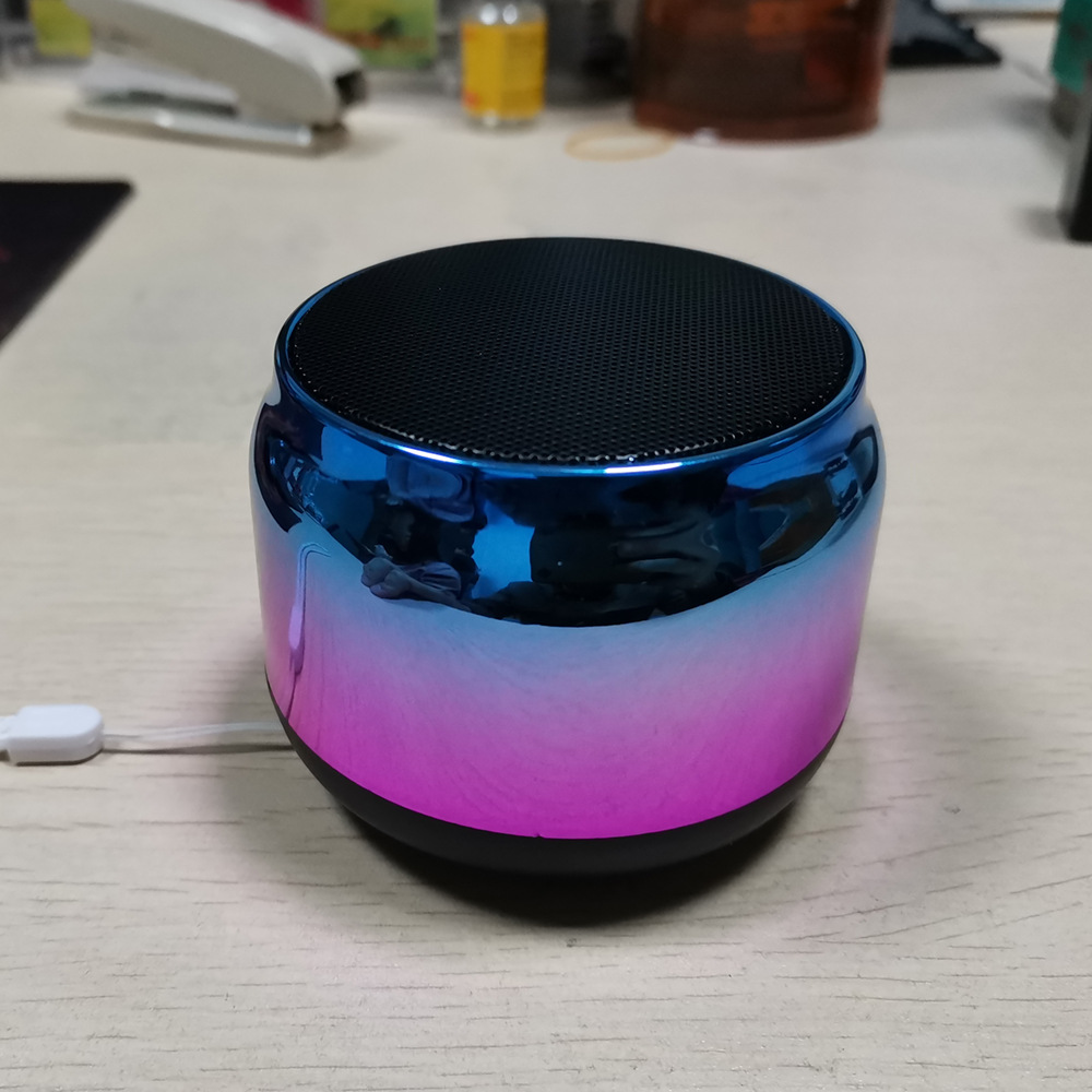新款热销蓝牙音箱电镀外壳高端5瓦hifi音质迷你便携低音炮音响