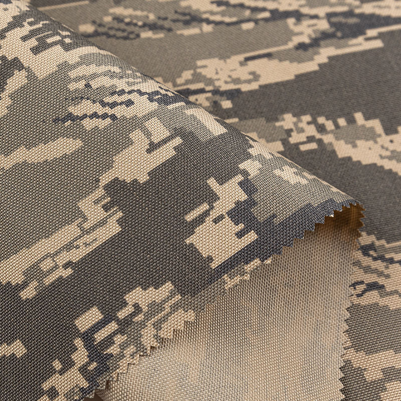 1050d尼龙杜邦考杜拉沙漠虎斑纹迷彩面料 cordura布料现货批发