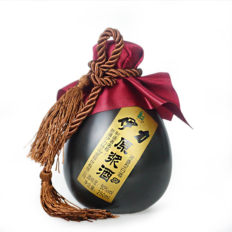 新疆伊犁白酒伊力原浆酒家庭聚会馈赠亲友礼盒装高度白酒整箱批发