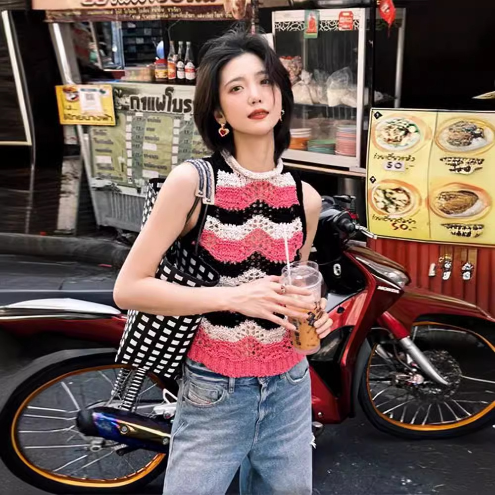 2024夏季新款复古文艺少女感小众时髦彩色条纹毛衣无袖针织钩女装